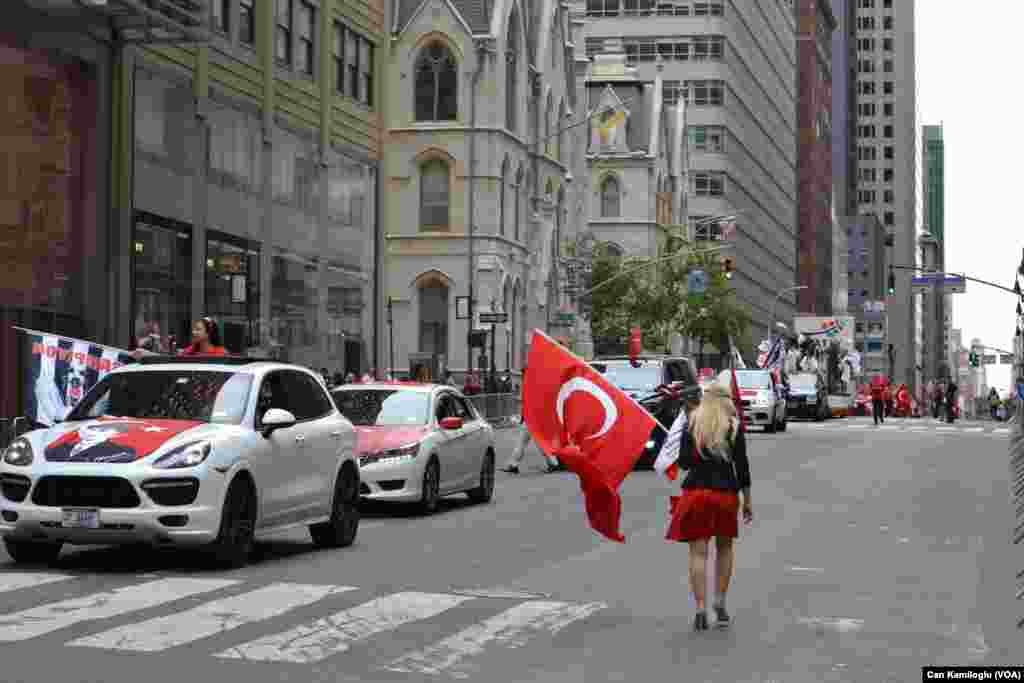 New York'ta Türk Günü Yürüyüşü (21 Mayıs 2016, Cumartesi)