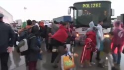 هزاران پناهجو وارد اتریش و آلمان شدند