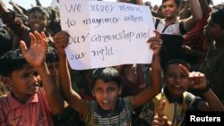 Rohingya refugees protest against their repatriation 