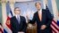Kerry se reunió con el canciller de Costa Rica en el Departamento de Estado. 