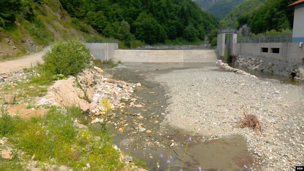 AI: Të tërhiqen paditë për shpifje ndaj veprimtarëve mjedisor në Kosovë