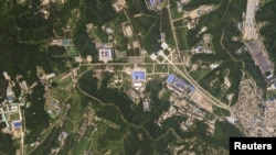 Ảnh vệ tinh cho thấy đĩa điểm sản xuất phi đạn đạn đạo Sanumdong ở Triều Tiên. Ảnh chụp ngày 29/7/2018. Planet Labs Inc/Handout via REUTERS 