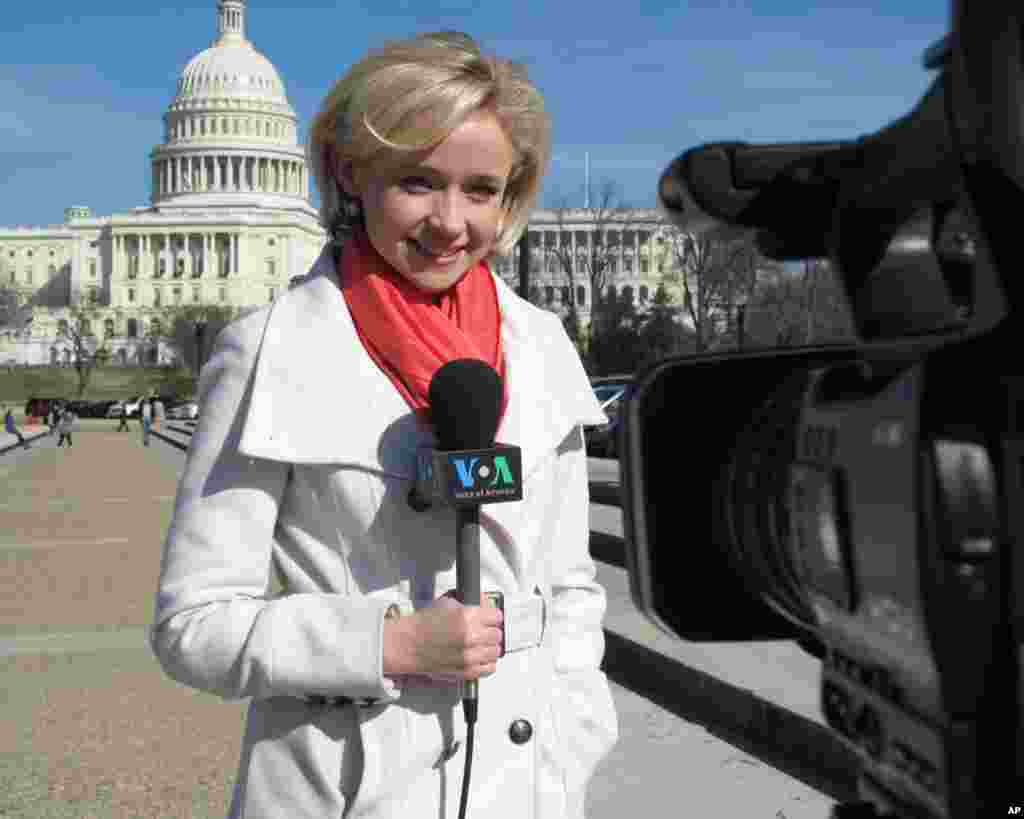 进入多媒体时代的美国之音