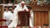 В своей рождественской проповеди папа Франциск призвал к примирению