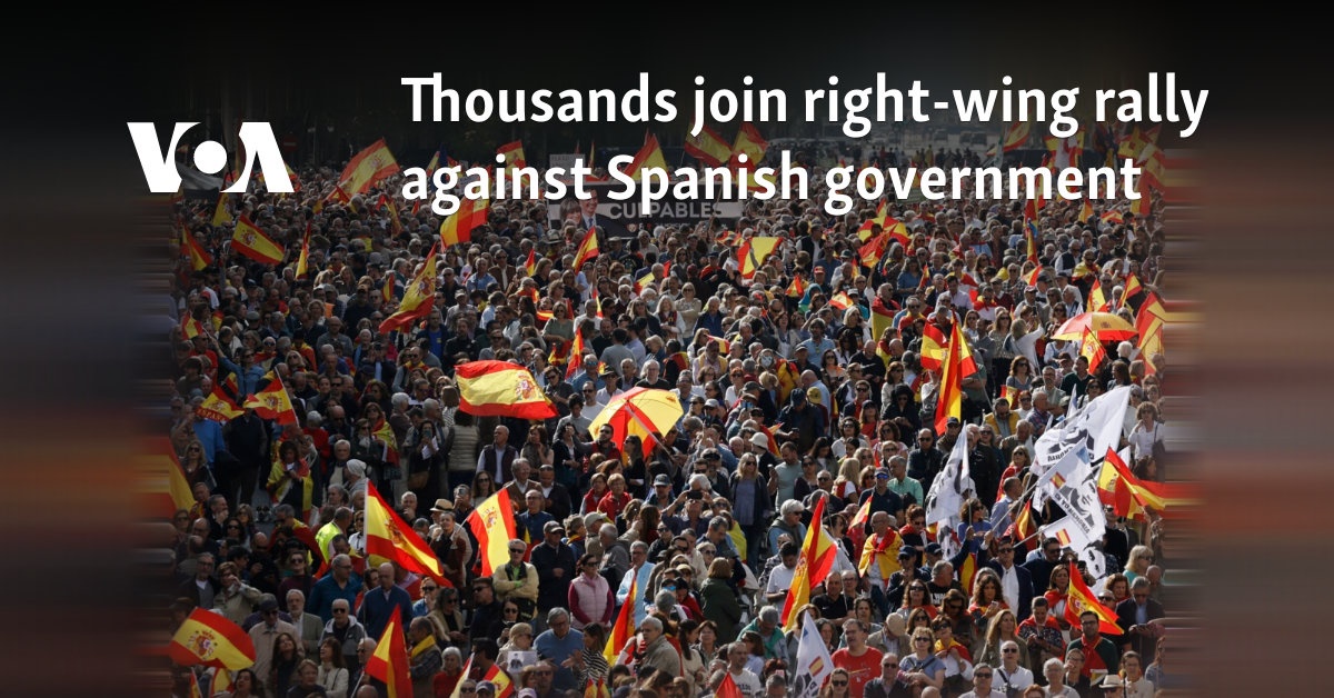 Thousands join right-wing rally against Spanish government 