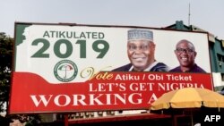 Affice de campagne de PDP à Abuja au Nigeria, le 19 février 2019.