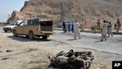 파키스탄 남서부 발루치스탄주 퀘타에서 5일 자살폭탄 테러가 발생한 현장.