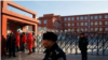 北京20小学生校内遭砍伤 凶手据称为被辞校工已被控制