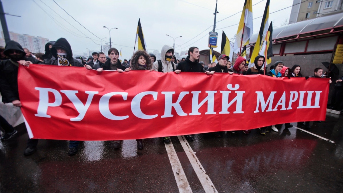 Russian marches. Русский марш gif. Красный цвет русский марш знак.