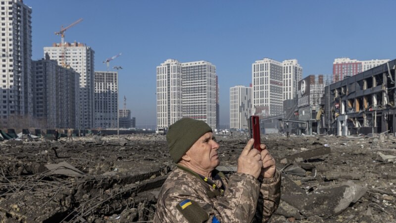 Ukraine: deux bombes 