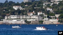 The mansion owned by the the king of Saudi Arabia, is seen in Golfe Juan Vallauris, southeastern France, July 26, 2015. 