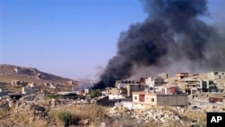 Sünniler'in yaşadığı Arsal'dan yükselen dumanlar