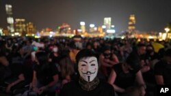 Miles de personas participaron en un mitin en el centro de Hong Kong, para conmemorar el quinto aniversario del inicio de su movimiento en 2014.