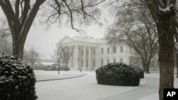 شه‌پـۆلێـکی به‌فربارین ئه‌مه‌ریکا ده‌گرێته‌وه‌