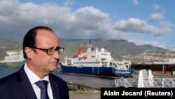 Francuski predsednik Fransoa Oland raspustio vladu