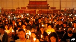 지난 6월 홍콩 빅토리아 파크에서 톈안먼 추도 집회가 열리고 있다. 