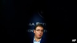 Premijer Srbije Aleksandar Vučić na konferenciji za štampu 30. oktobra 2016. (AP Photo/Darko Vojinovic)