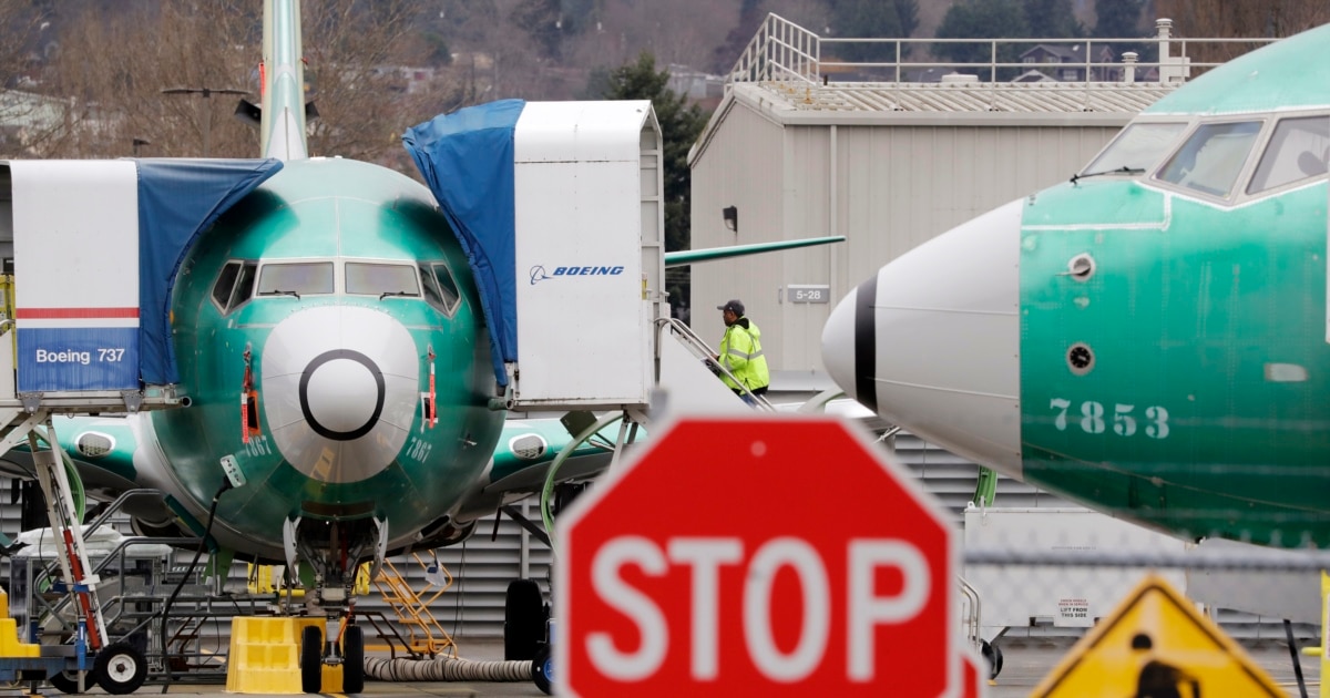 Without Safety Approval, Boeing Freezes Production of 737 MAX Jet