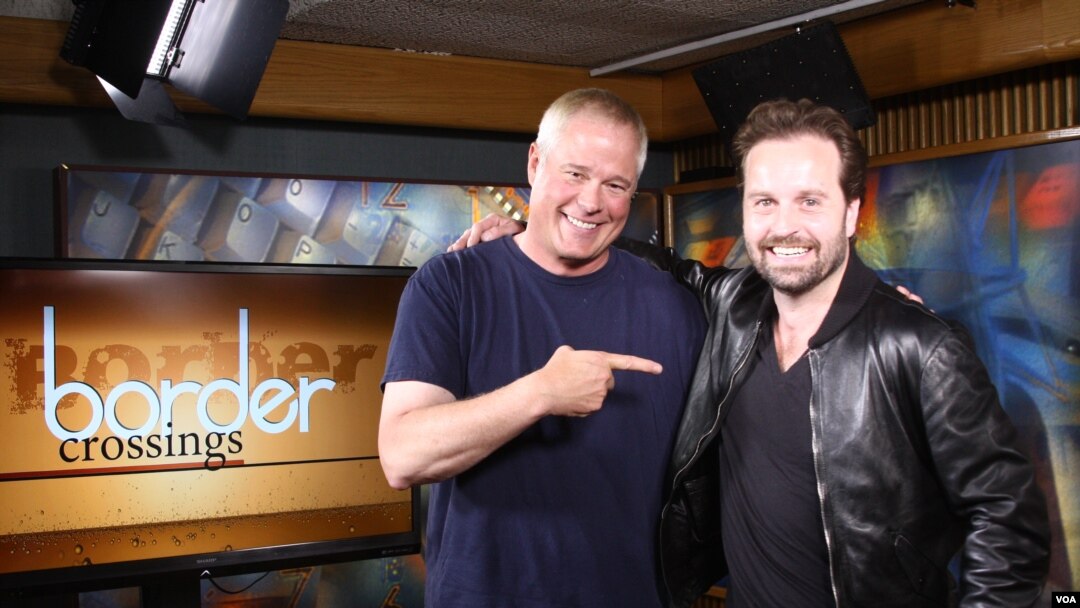 Border Crossings host Larry London with guest Alfie Boe.