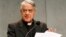 El vocero del Papa, Federico Lombardi, dio una rueda de prensa en el Vaticano.