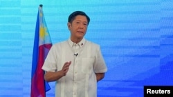 菲律宾当选总统小马科斯2022年5月11日与媒体互动（路透社）