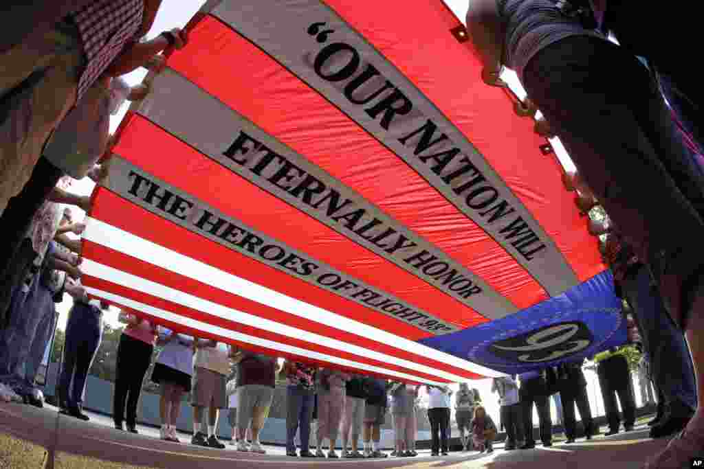 Հիշատակի արարողոթյուններ Նյու Յորքում, Փենսիլվանիայա նահանգում և Վաշինգտոնում՝ նվիրված 2001 թվականի սեպտեմբերի 11-ի ահաբեկչական հարձակումների 12-րդ տարելիցին 
