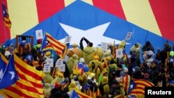 ဘာစီလိုးနားမြို့ Sant Jaumes ရင်ပြင်က ဆန္ဒပြပွဲ