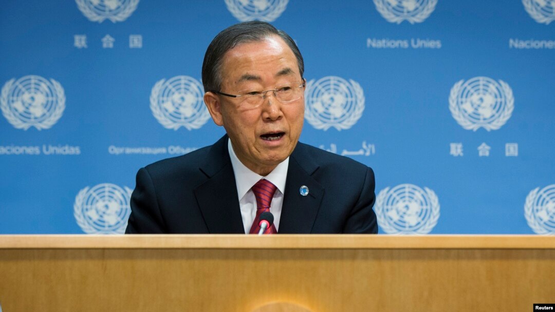 Sekjen PBB Ban Ki-moon berbicara kepada wartawan hari Senin (25/11) mengenai rencana konferensi perdamaian Suriah. 
