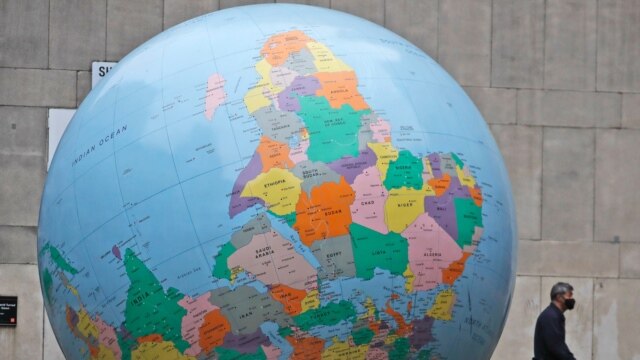 ویکلی ہائی لائٹس | سال 2022 میں عالمی معیشت کو کن خطرات کا سامنا ہوگا؟ - جنوری 07, 2022