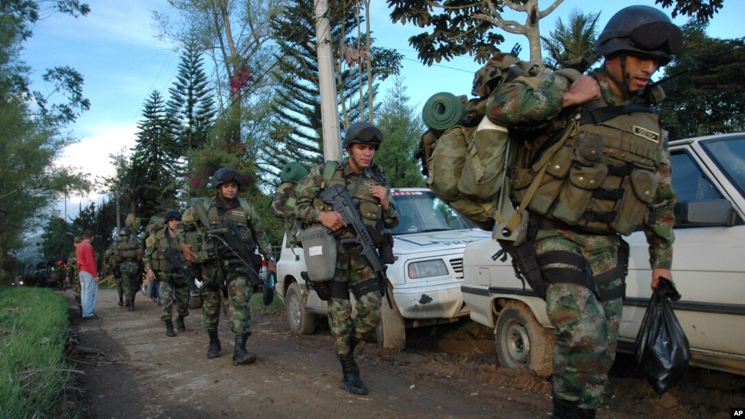 Las Fuerzas Militares continuarán las operaciones contra el terrorismo y el narcotráfico en las zonas de influencia de las FARC.