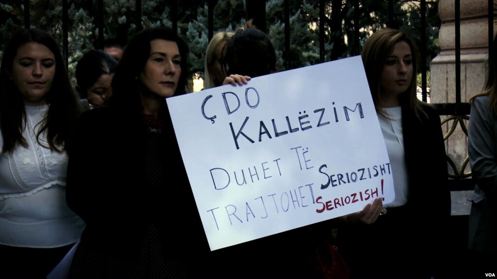 Shqipëri: ngacmimet seksuale mjaft të përhapura, pak të denoncuara