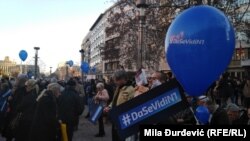 Skup podrške televiziji N1 u Beogradu, 1. februara 2020. (Foto: Mila Đurđević, RSE)