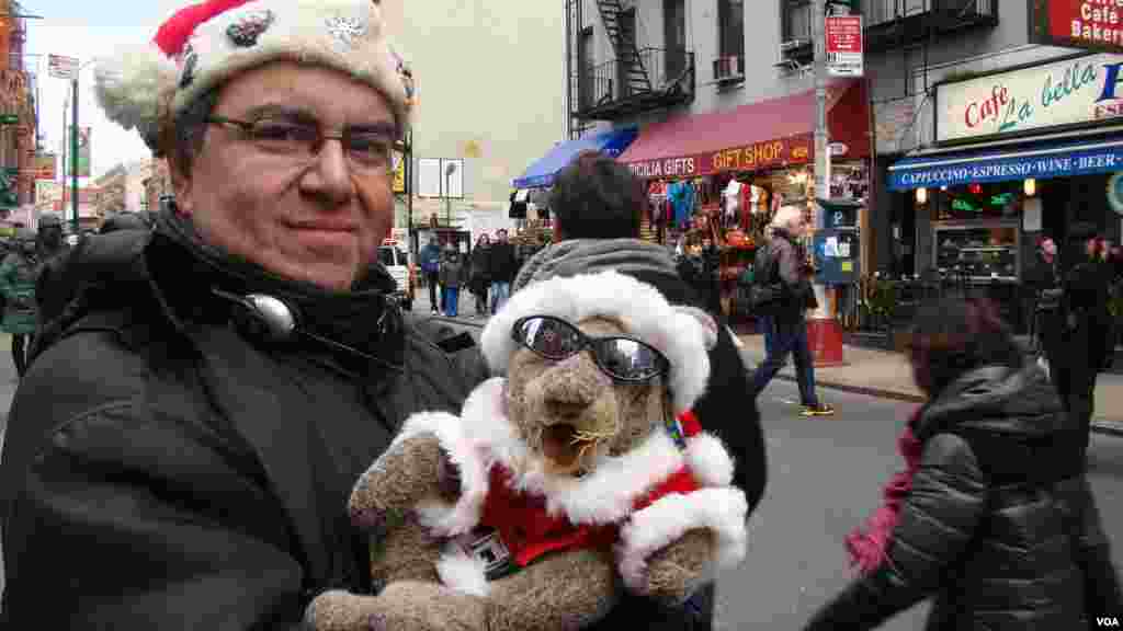 小兔子也有圣诞装扮