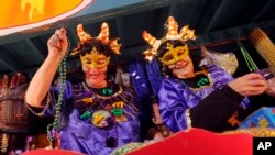 El desfile de Mardi Gras marca el fin de la temporada de Carnaval y este año celebra los 300 años de fundación de Nueva Orleáns.