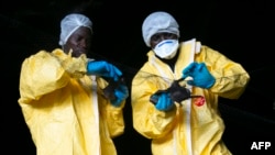 Специалисты-эпидемиологи во время работы в Западной Африке. Ноябрь 2020г. 