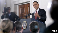 President AS Barack Obama menjawab pertanyaan saat konferensi pers di Gedung Putih.