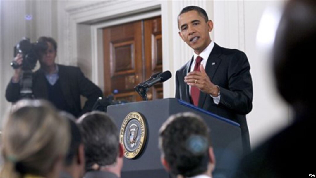 President AS Barack Obama menjawab pertanyaan saat konferensi pers di Gedung Putih.