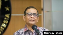 Menkopolhukam Mahfud MD secara terang-terangan kembali mendorong upaya kriminalisasi kelompok LGBT (Courtesy: Menkopolhukam).