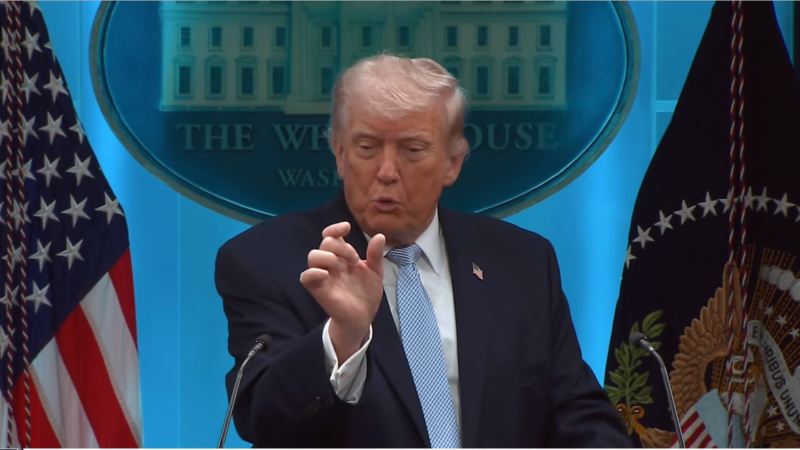 دونالد ترامپ: عملیات نجات خلبانان ما در ایران نمایش قدرت آمریکا بود