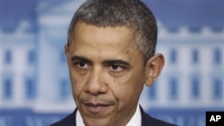Presiden Barack Obama akan diambil sumpahnya dalam sebuah upacara tertutup di Gedung Putih, Minggu (20/1) (Foto: dok).