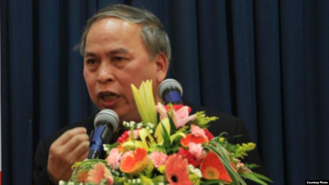 Blogger Phạm Viết Đào (Ảnh: Facebook Nguyễn Lân Thắng)