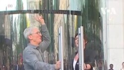 В Нью-Йорке после реконструкции открылся культовый магазин Apple