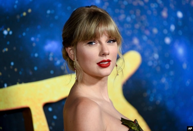 Singer-actress Taylor Swift attends the world premiere of "Cats" in New York on Dec. 16, 2019. (Photo by Evan Agostini/Invision/AP, File)