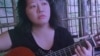 Ký giả tự do Phạm Đoan Trang. Trong lá thư trước khi bị bắt, bà viết: "Nếu có thể, xin vận động để tôi được nhận cây đàn guitar của tôi..."