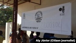 Assembleia de voto na província de Cabo Delgado. Moçambique. Foto enviada por Aly Júnior