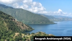 Ilustrasi - Pemandangan Danau Toba dari atas Bukit Singgolom, Kabupaten Toba, Sumatra Utara, 12 Maret 2020. (Foto: Anugrah Andriansyah)