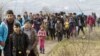 اتریش عرصه را بر مهاجرین تنگ‌ می‌سازد