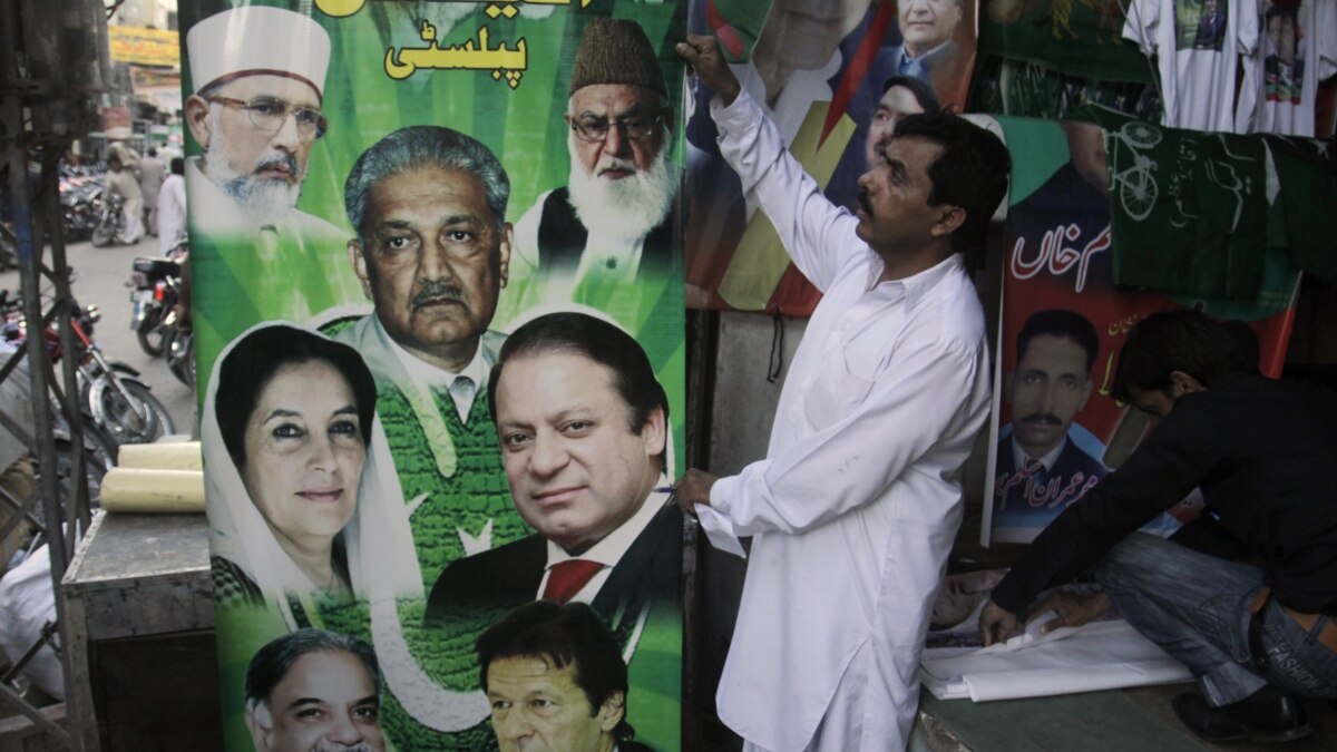 Who Are the Candidates in Pakistan's Election?