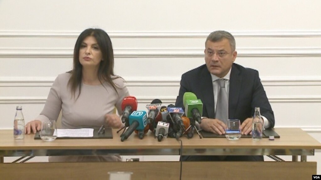 Listat e PD, Topalli e Imami: Të shkarkohet Basha