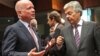 UE levanta embargo de armas a oposición siria